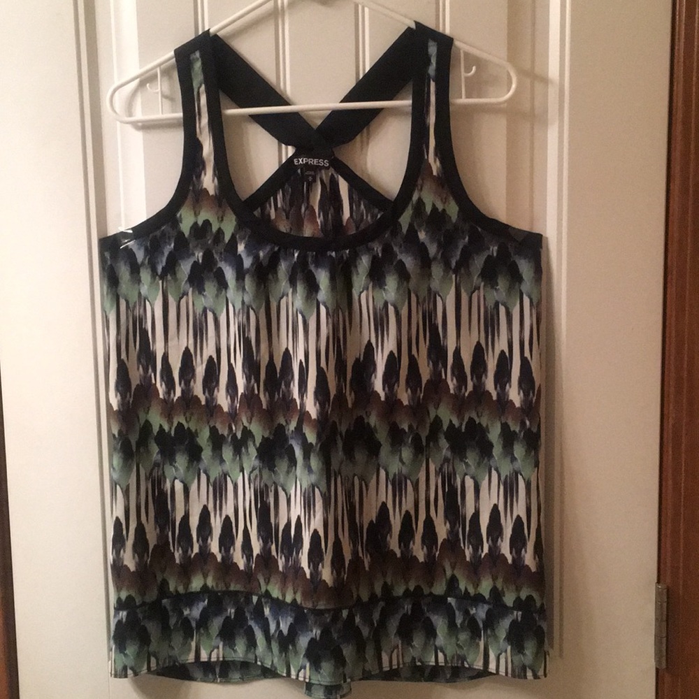 Express. Size M.